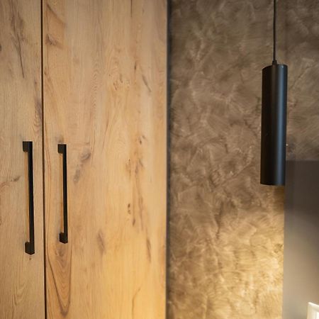 Center Boutique Hotel Tiranë Ngoại thất bức ảnh