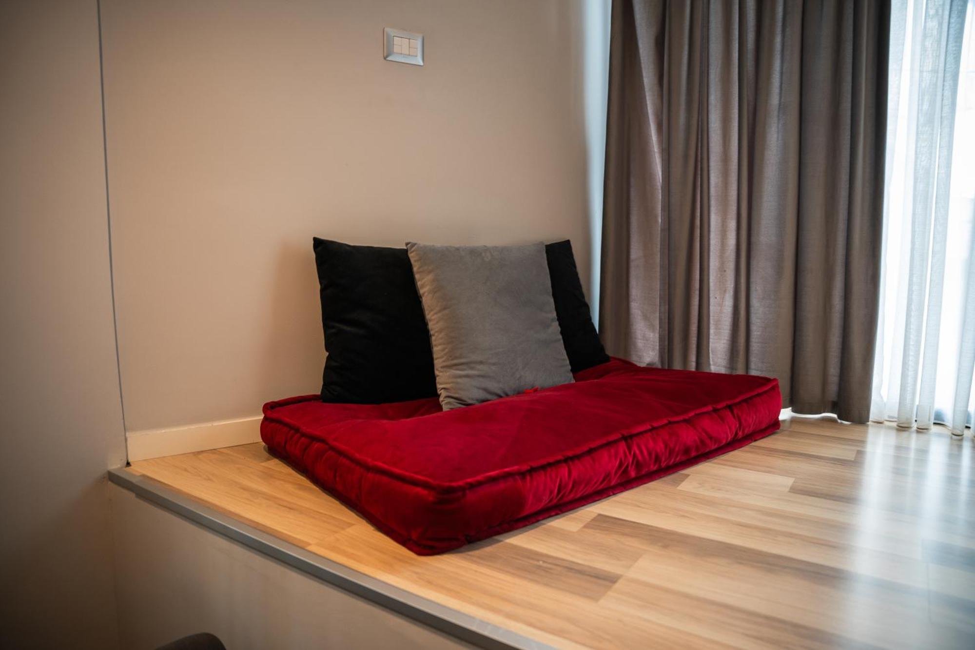 Center Boutique Hotel Tiranë Ngoại thất bức ảnh