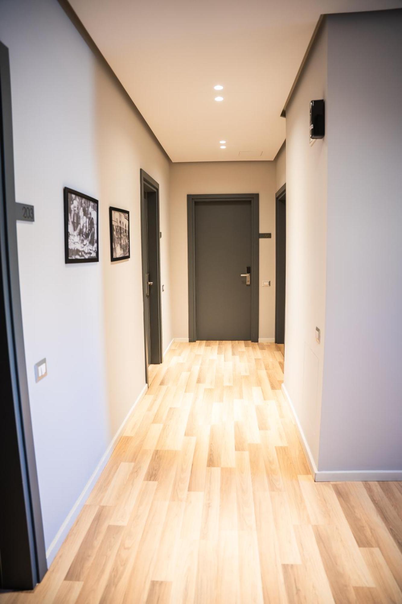 Center Boutique Hotel Tiranë Ngoại thất bức ảnh